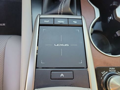 Used 2022 Lexus RX 350L Premium w/ Premium Package image 38