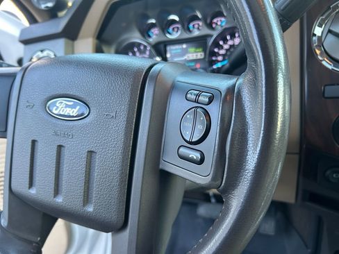 Used 2016 Ford F350 Lariat w/ Lariat Ultimate Package image 18