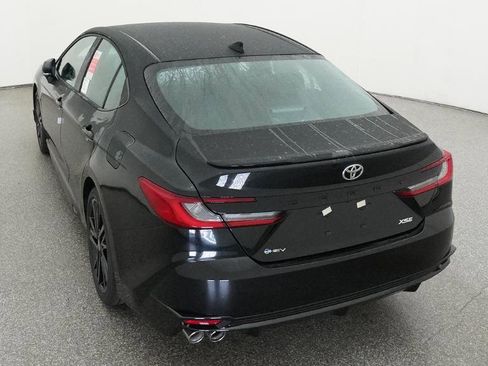 New 2026 Toyota Camry XSE FWD image 17