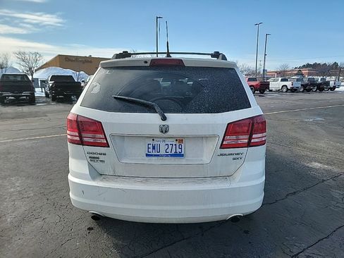 Used 2010 Dodge Journey SXT w/ Flexible Seating Group image 7