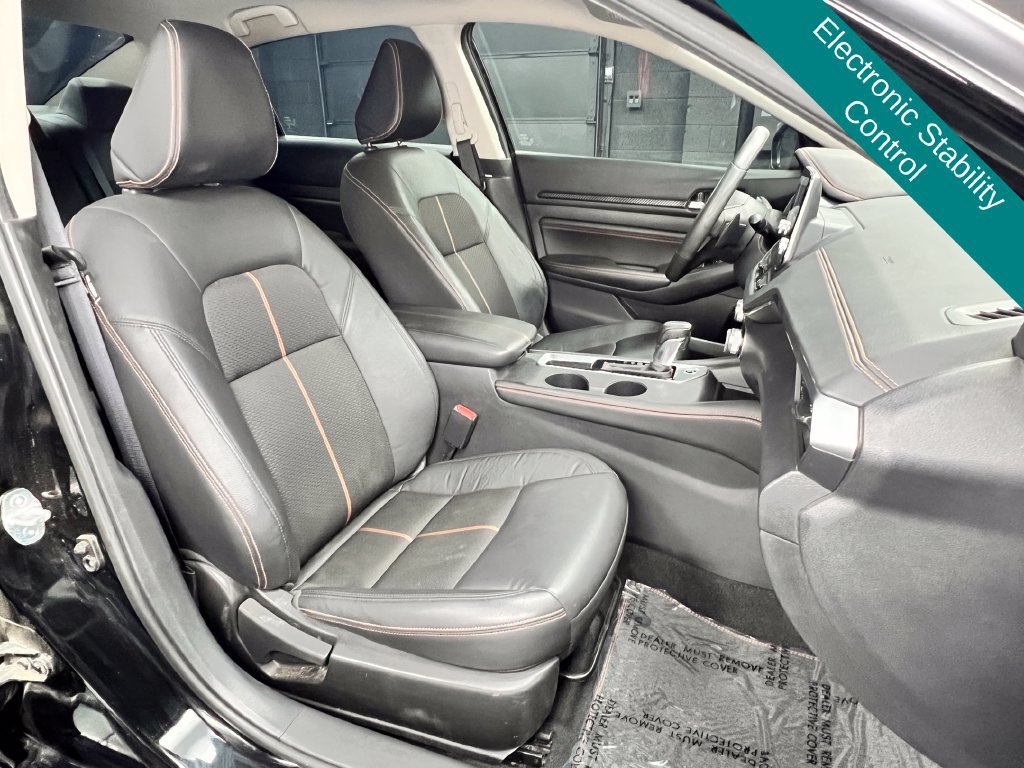 Used 2022 Nissan Altima 2.5 SR FWD image 8
