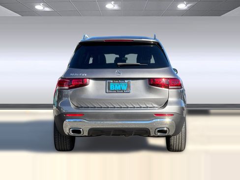 Used 2022 Mercedes-Benz GLB 250 image 9