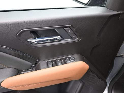 New 2026 GMC Canyon AT4 image 11