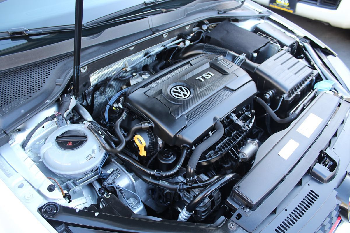 Used 2016 Volkswagen GTI S FWD image 35