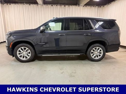 Used 2025 Chevrolet Tahoe Premier AWD/4WD image 9