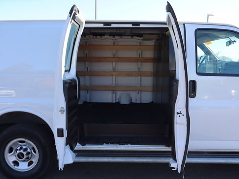 Used 2024 GMC Savana 2500 w/ Driver Convenience Package image 29
