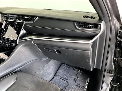 Used 2021 Jeep Grand Cherokee L Laredo AWD/4WD image 20