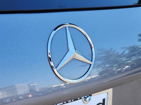 Used 2022 Mercedes-Benz GLB 250 4MATIC image 29