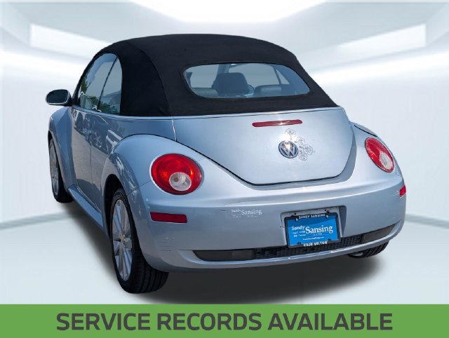 Used 2009 Volkswagen Beetle S FWD image 3