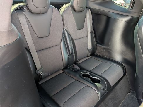 Used 2018 Tesla Model X P100D image 30