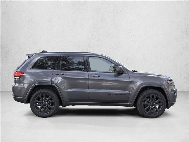 Used 2019 Jeep Grand Cherokee Altitude RWD image 8