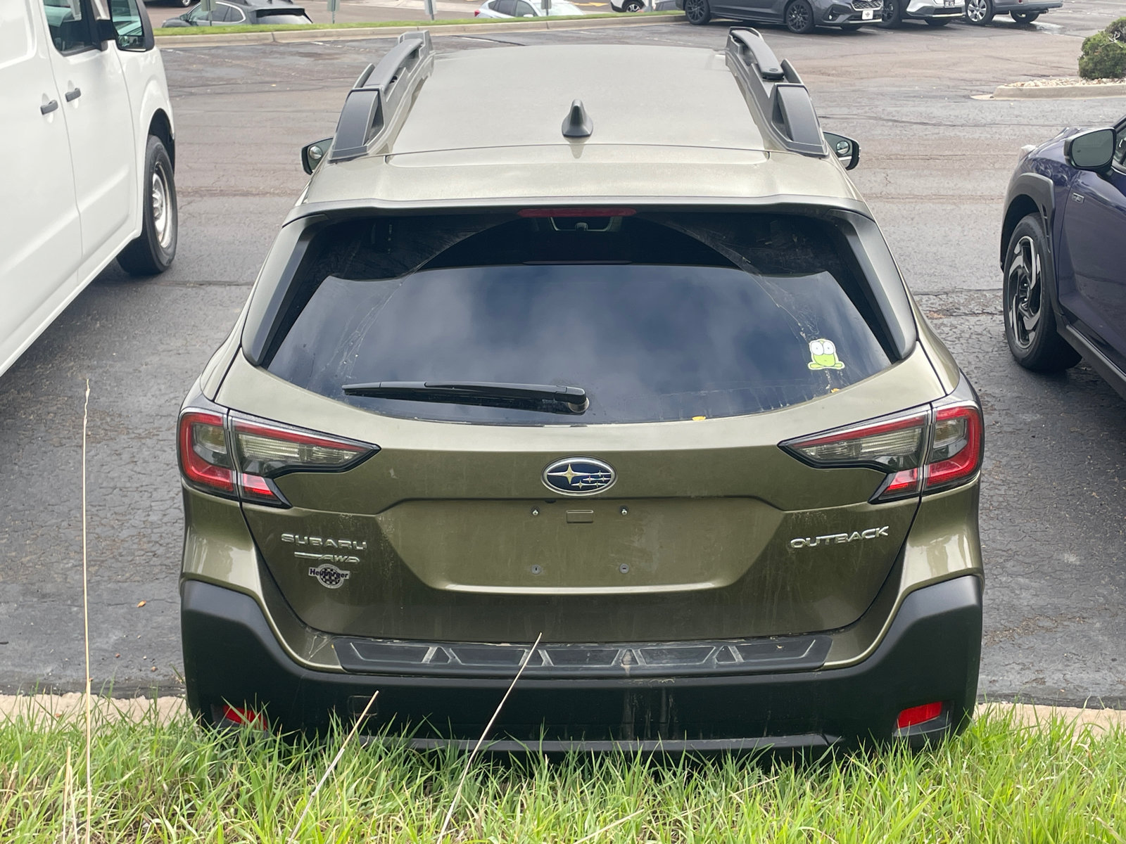 Used 2024 Subaru Outback Premium AWD/4WD image 4