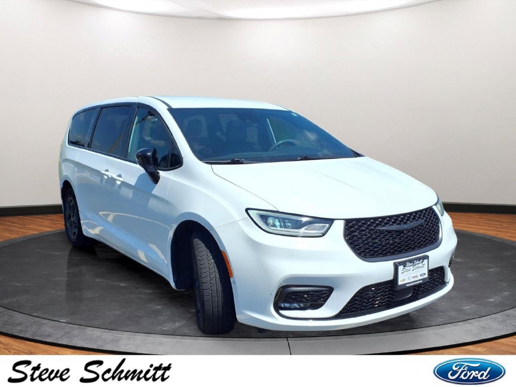 Used 2024 Chrysler Pacifica Limited FWD image 29