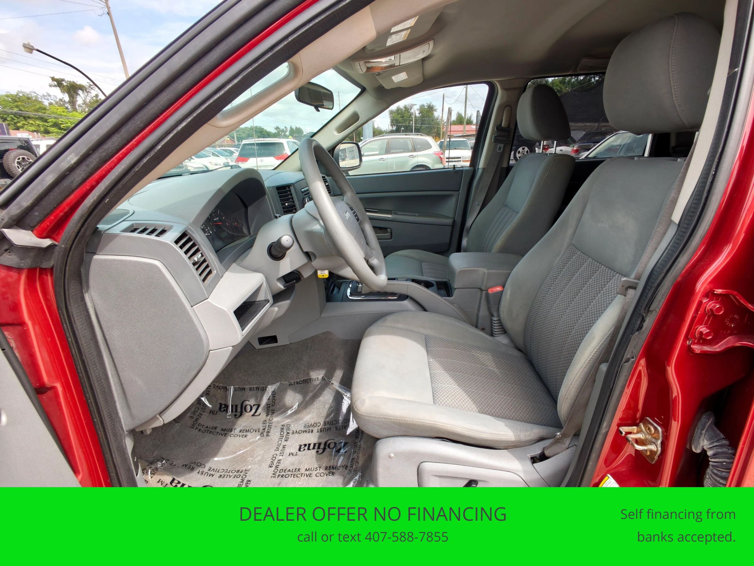 Used 2006 Jeep Grand Cherokee Laredo w/ Cargo Convenience Group RWD image 9