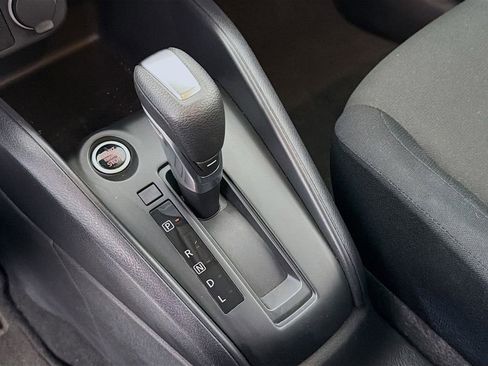 Used 2025 Nissan Kicks Play S FWD image 18