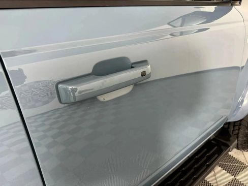 Used 2023 Ford Bronco Outer Banks image 31