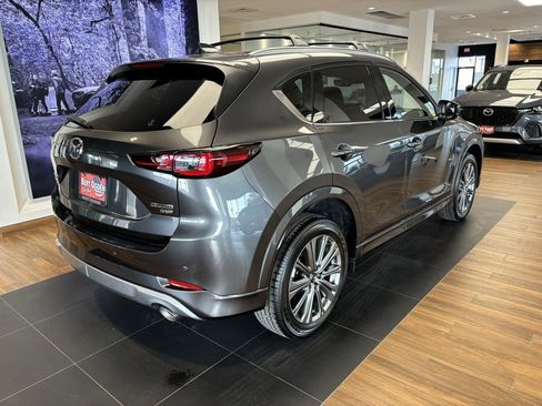 New 2025 MAZDA CX-5 Signature image 5