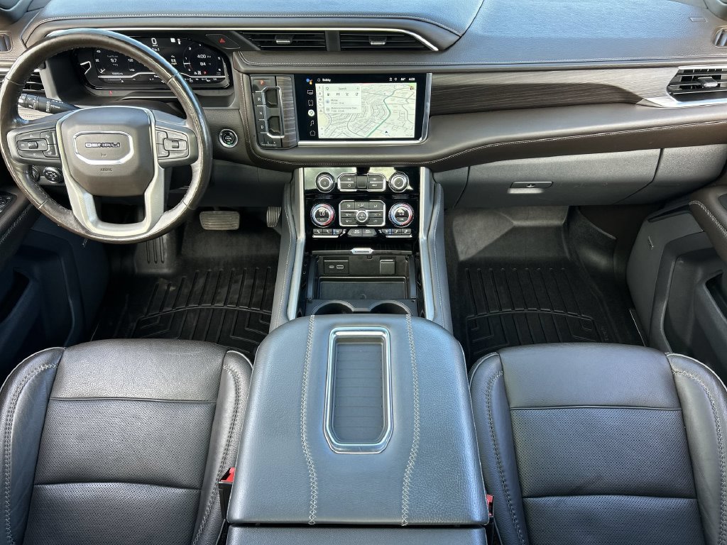 Used 2022 GMC Yukon XL Denali w/ Denali Premium Package AWD/4WD image 21