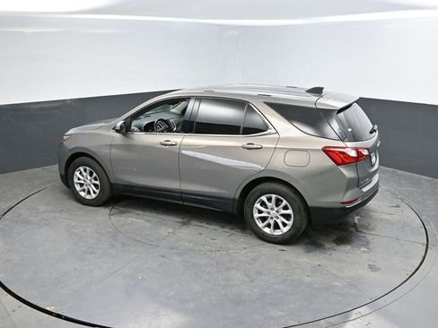 Used 2018 Chevrolet Equinox LT FWD image 32