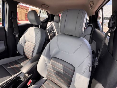 Certified 2024 Nissan Kicks SR w/ SR Premium Package image 13