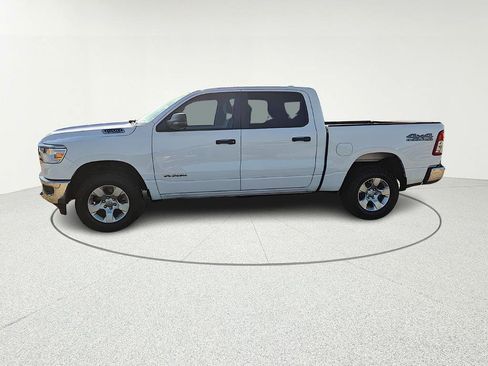 Used 2023 RAM 1500 Lone Star AWD/4WD image 3