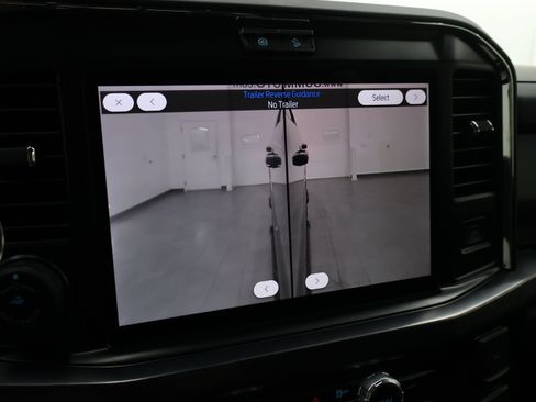 Used 2025 Ford F350 Lariat w/ Lariat Ultimate Package AWD/4WD image 21