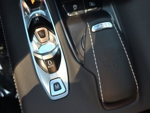 Used 2025 Chevrolet Corvette Stingray w/ Z51 Performance Package image 23