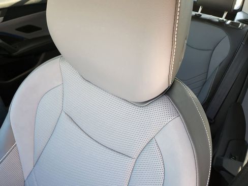 New 2026 Volkswagen Tiguan SE AWD/4WD image 6