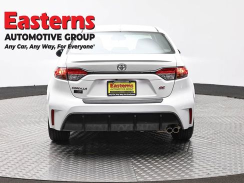 Used 2024 Toyota Corolla SE FWD image 6