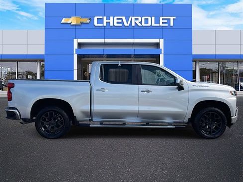 Used 2020 Chevrolet Silverado 1500 LT w/ All-Star Edition image 5