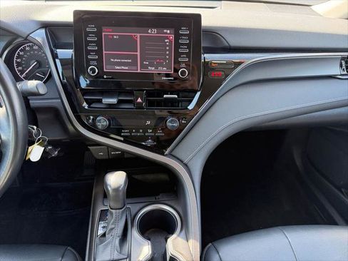 Certified 2023 Toyota Camry SE FWD image 11