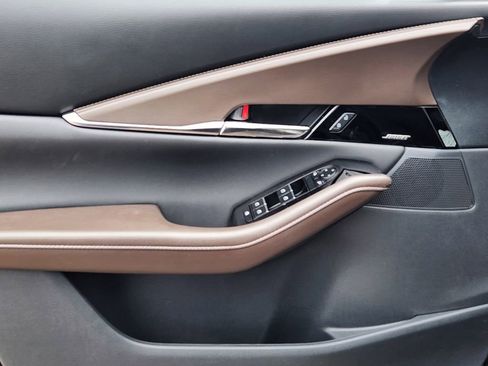 New 2025 MAZDA CX-30 2.5 Turbo w/ Premium Plus Pkg image 4