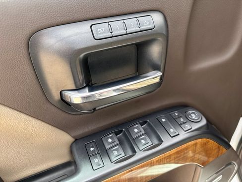 Certified 2018 GMC Sierra 1500 SLT AWD/4WD image 18
