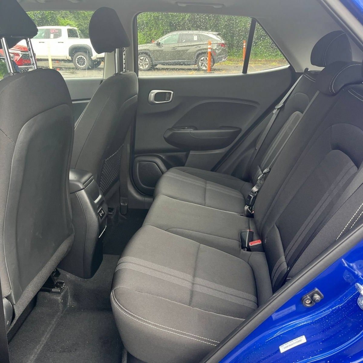 Used 2026 Hyundai Venue SEL FWD image 24