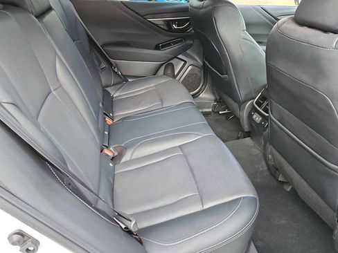 Used 2022 Subaru Outback Limited image 21