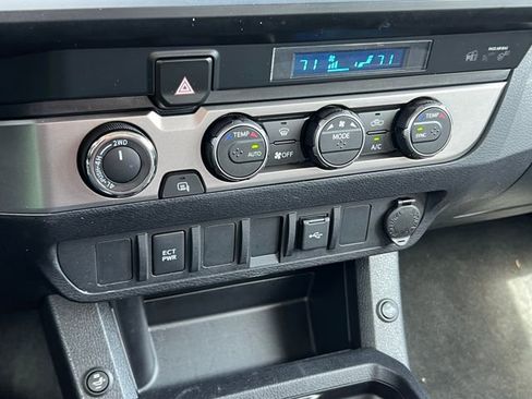 Used 2023 Toyota Tacoma SR AWD/4WD image 27