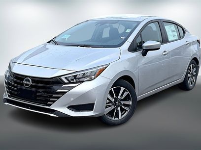 New 2025 Nissan Versa SV w/ Trunk Package