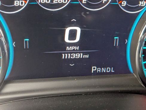 Used 2018 GMC Yukon XL Denali w/ Open Road Package image 17