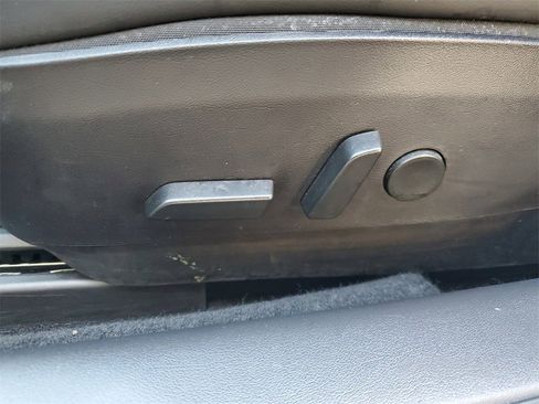 Used 2020 Tesla Model 3 Long Range image 16