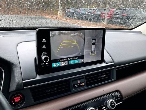 Certified 2025 Honda Pilot Elite image 11