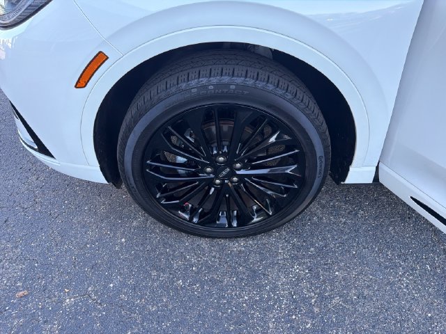 Certified 2024 Lincoln Corsair AWD w/ Equipment Group 101A image 30