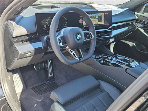 New 2026 BMW 530i w/ M Sport Package image 9