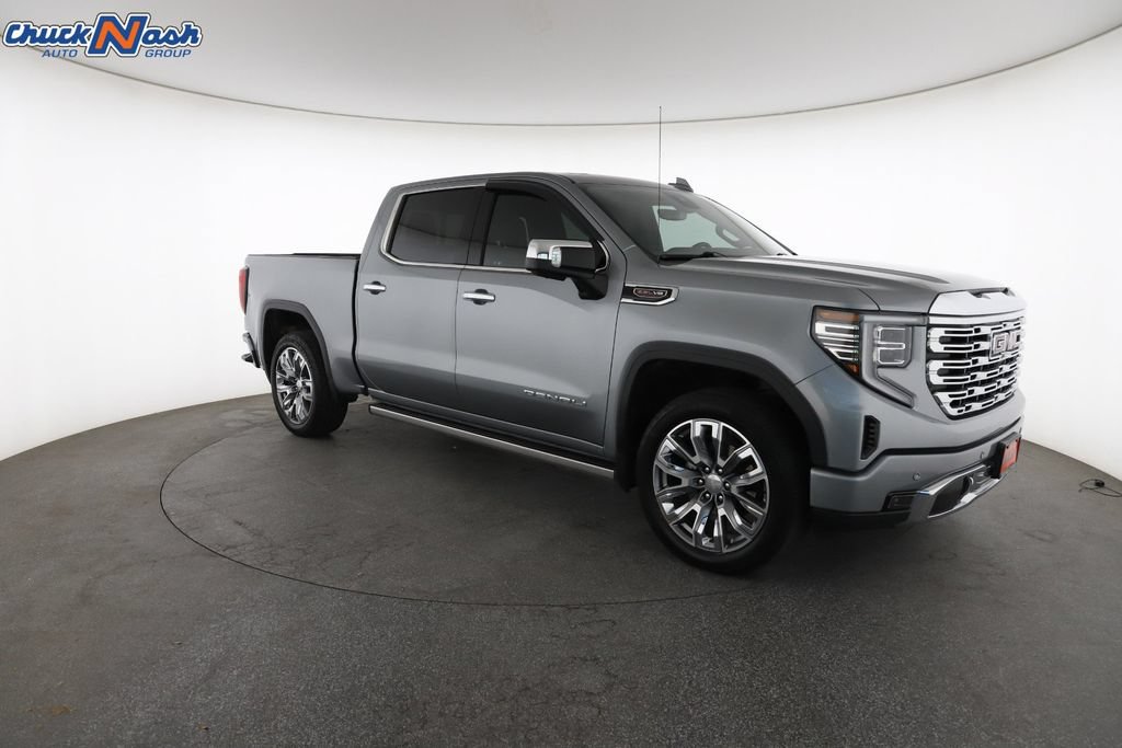 Used 2024 GMC Sierra 1500 Denali w/ Denali Reserve Package AWD/4WD image 2