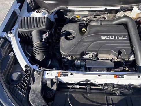 Used 2022 GMC Terrain SLT image 29