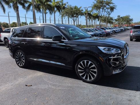 Used 2023 Lincoln Aviator Black Label Grand Touring w/ Class IV Trailer Tow Package AWD/4WD image 2