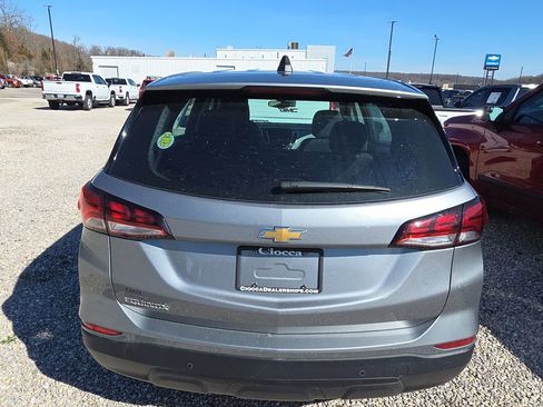 Used 2023 Chevrolet Equinox LS w/ Driver Confidence II Package image 5