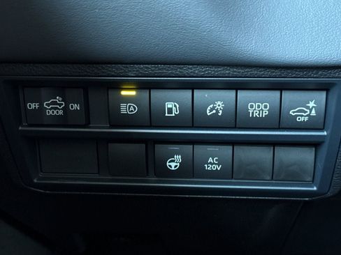 New 2026 Toyota Tundra Platinum image 30