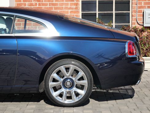 Certified 2019 Rolls-Royce Wraith image 22