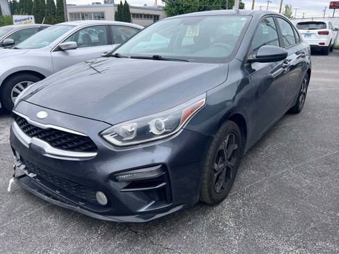 Used 2019 Kia Forte LXS FWD image 1
