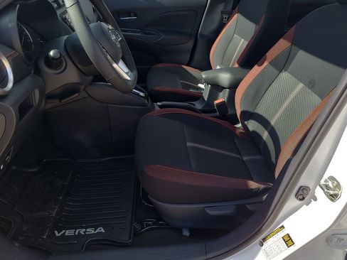 New 2025 Nissan Versa SR image 12